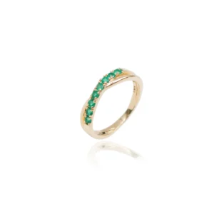 Anillo en oro 18k y Esmeralda Colombiana AN50
