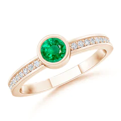 Anillo en Oro de 8k y Esmeralda Colombiana y Diamantes AN16