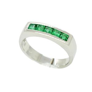 Anillo en oro de 18k y Esmeralda Colombiana AN30